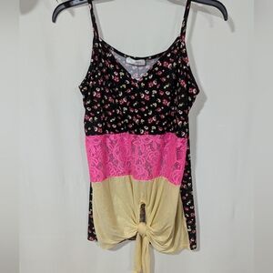 New With Tags BLUMIN FLORAL BLOUSE: Gorgeous Boutique Floral Size Medium: